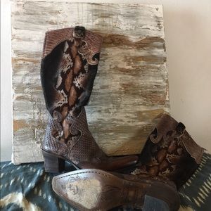 western boots narrow foot. Made in Italy